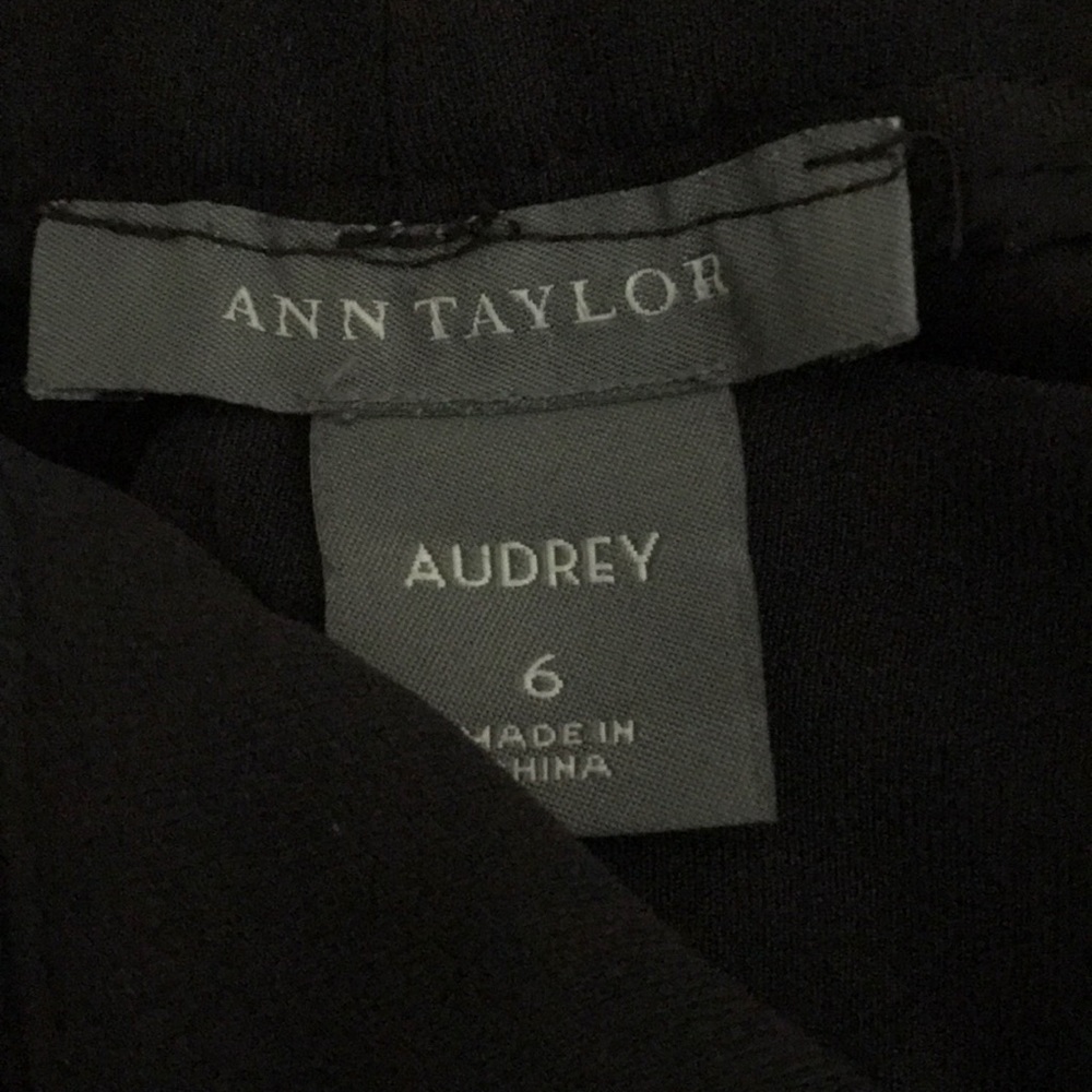 Ann Taylor - Picture 7 of 8